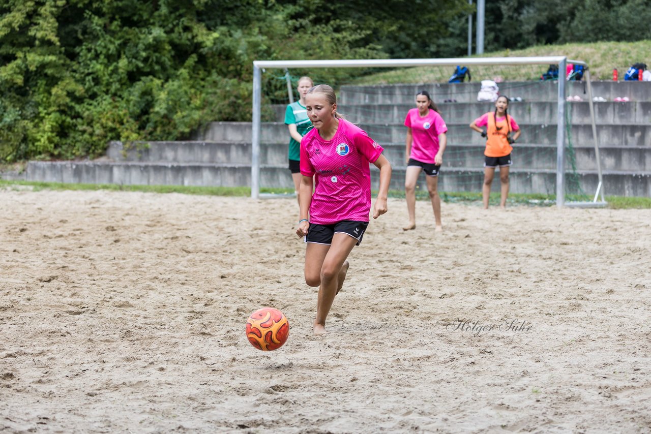 Bild 68 - wBJ/wCJ Beachsoccer Cup